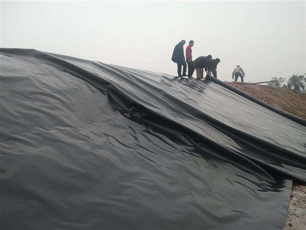 土工膜具有很好的化学稳定性能